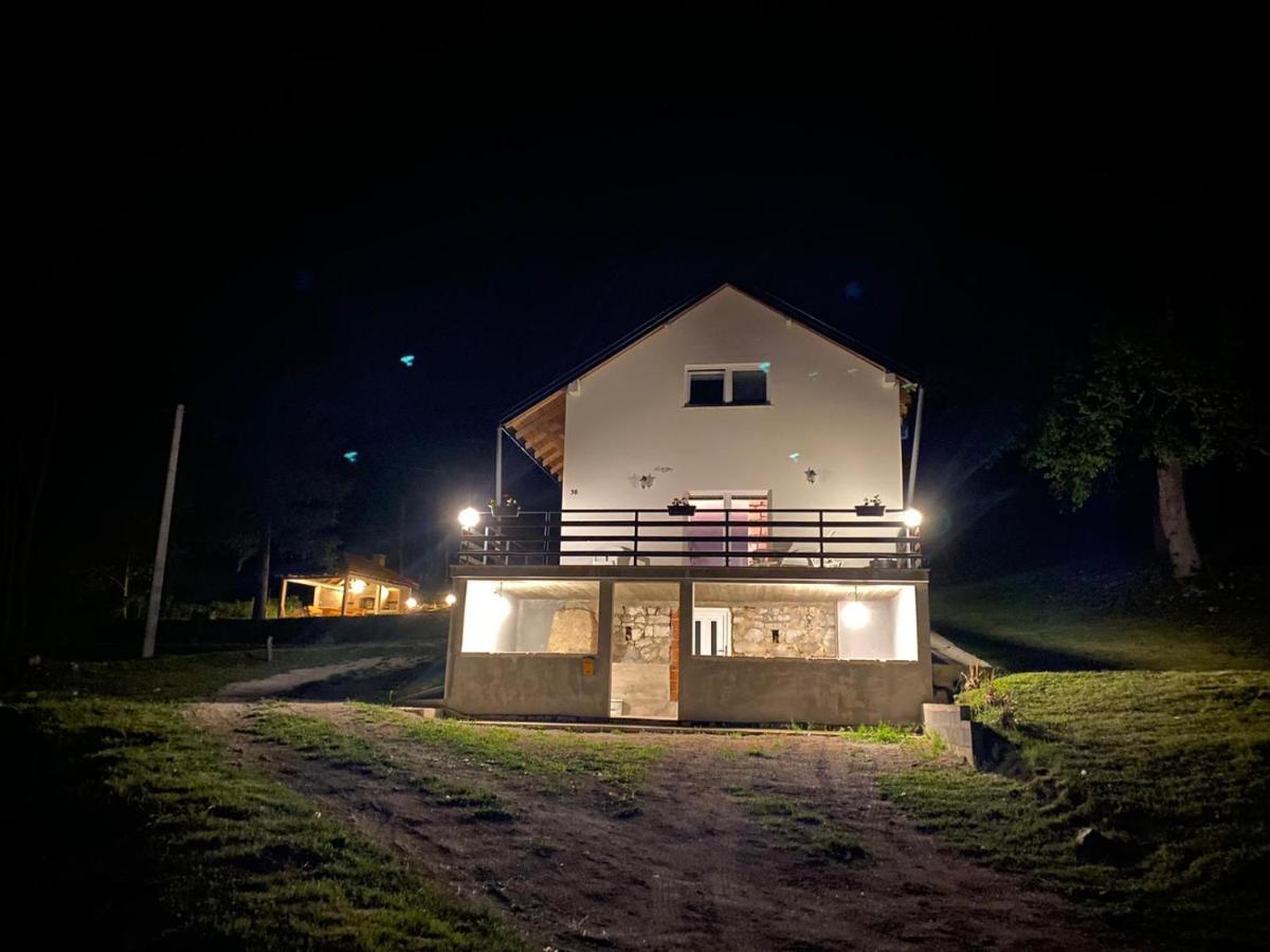 Milka House Villa Korenica Exteriör bild